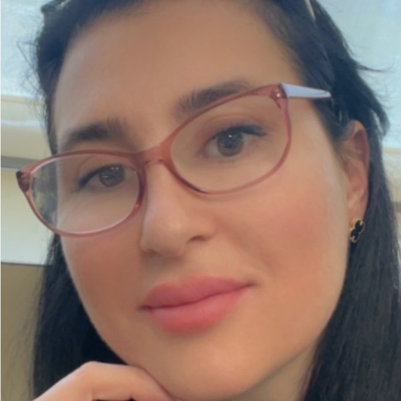 Meet your Posher, Irena mikhail - Picture 1 of 1